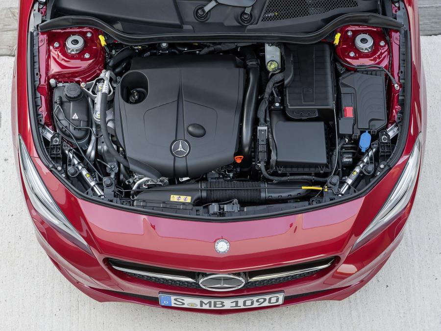  Mercedes-Benz CLA220 CDI 2013 года  (фото 18 из 43)